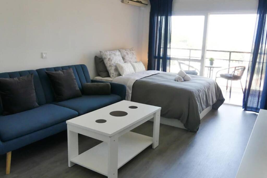 Holiday Rentals Piscina, Playa Parking A 5 Min Caminando Del Puerto De 베날마데나코스타 외부 사진