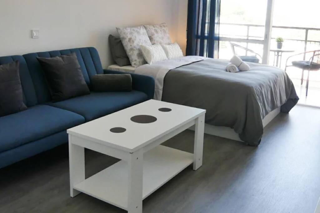 Holiday Rentals Piscina, Playa Parking A 5 Min Caminando Del Puerto De 베날마데나코스타 외부 사진