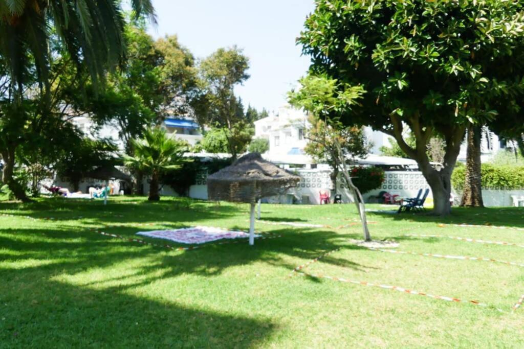 Holiday Rentals Piscina, Playa Parking A 5 Min Caminando Del Puerto De 베날마데나코스타 외부 사진