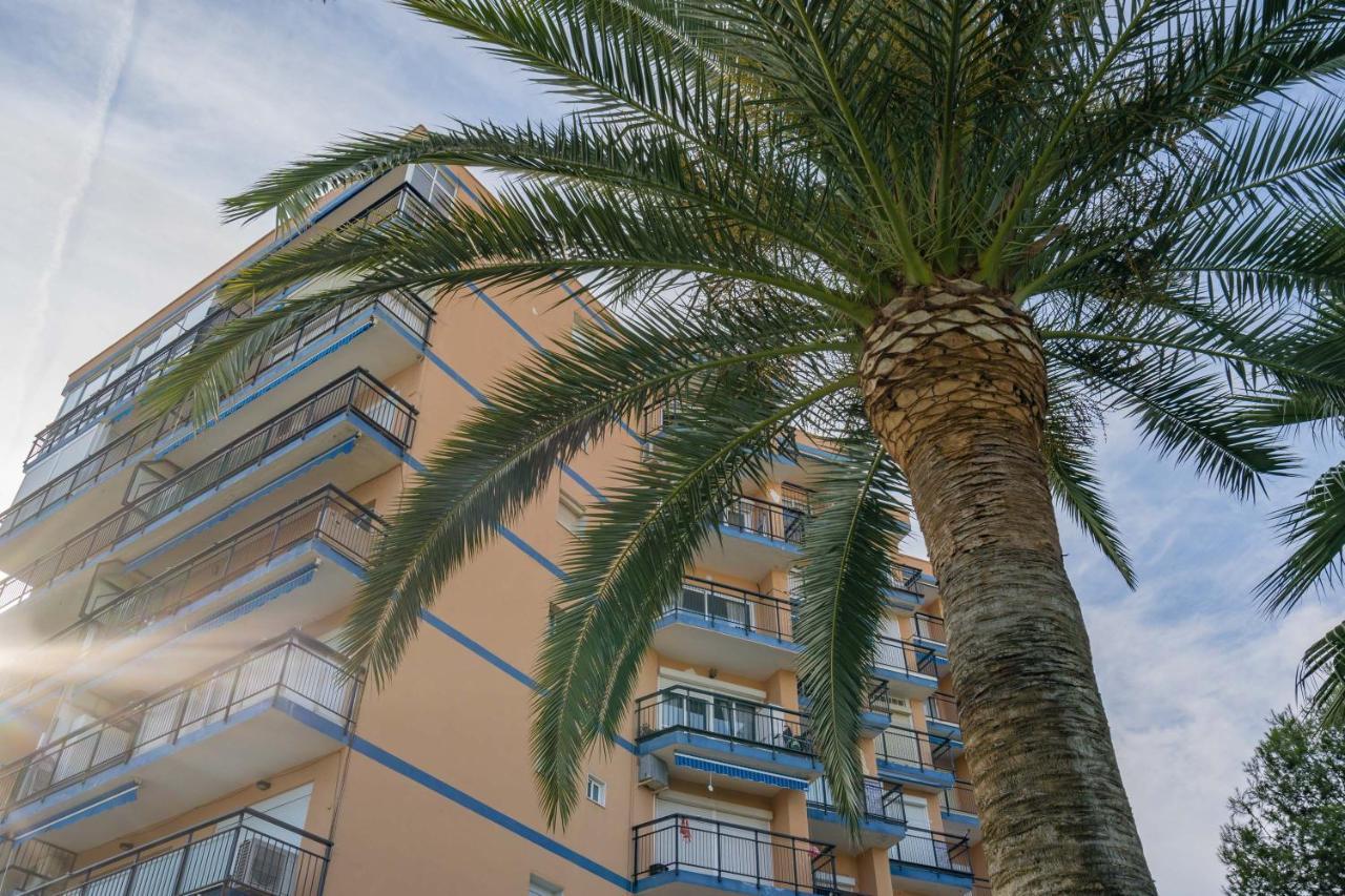 Holiday Rentals Piscina, Playa Parking A 5 Min Caminando Del Puerto De 베날마데나코스타 외부 사진