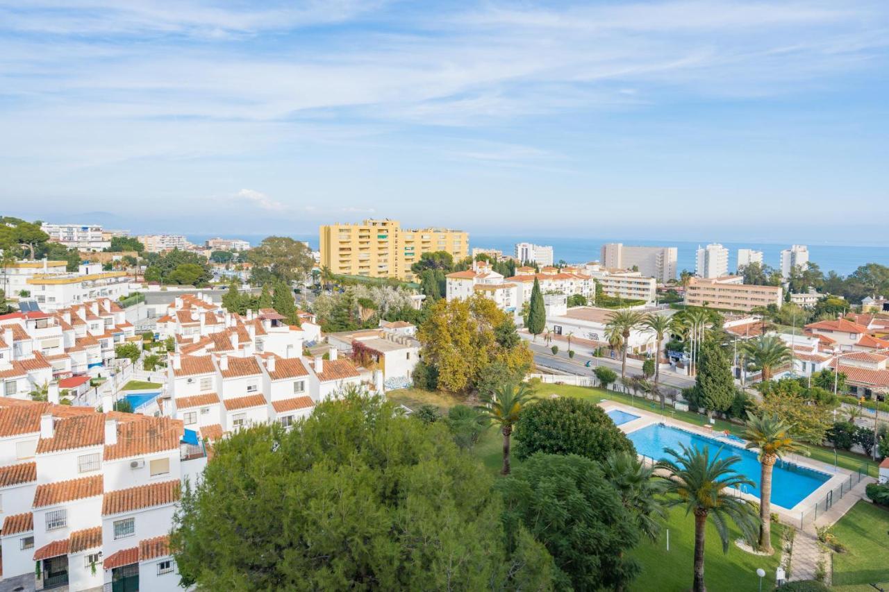 Holiday Rentals Piscina, Playa Parking A 5 Min Caminando Del Puerto De 베날마데나코스타 외부 사진