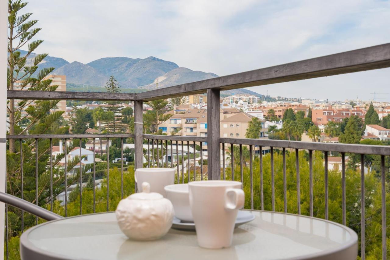 Holiday Rentals Piscina, Playa Parking A 5 Min Caminando Del Puerto De 베날마데나코스타 외부 사진