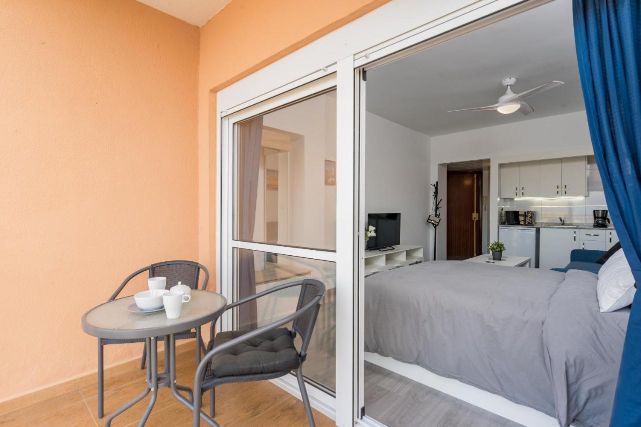 Holiday Rentals Piscina, Playa Parking A 5 Min Caminando Del Puerto De 베날마데나코스타 외부 사진